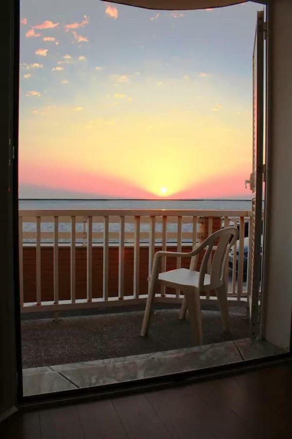 Apartamento Em Frente Ao Mar Costa Nova Bagian luar foto