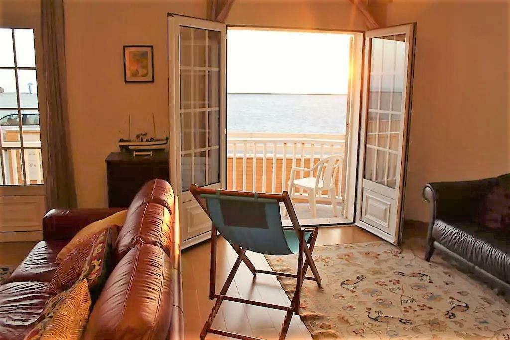 Apartamento Em Frente Ao Mar Costa Nova Bagian luar foto